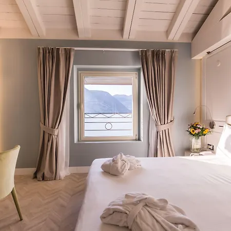Araba Fenice Iseo