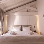 Araba Fenice 4* 이세오