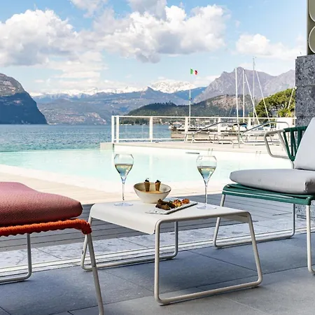 Araba Fenice 4* Iseo