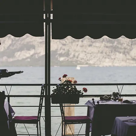 Araba Fenice 4* Iseo