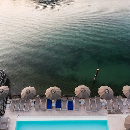 Araba Fenice Otel