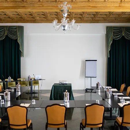 Otel Araba Fenice 4*